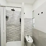 Apartmán Katasoul Urban Vibes - Centro Storico - Moderno - Balcone - 4 Posti Letto