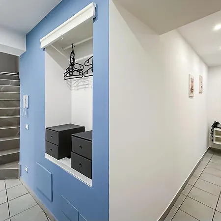 Apartment Katasoul Urban Vibes - Centro Storico - Moderno - Balcone - 4 Posti Letto Catania